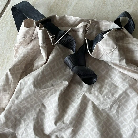 Lightweight packable backpack - Picture 2 of 7